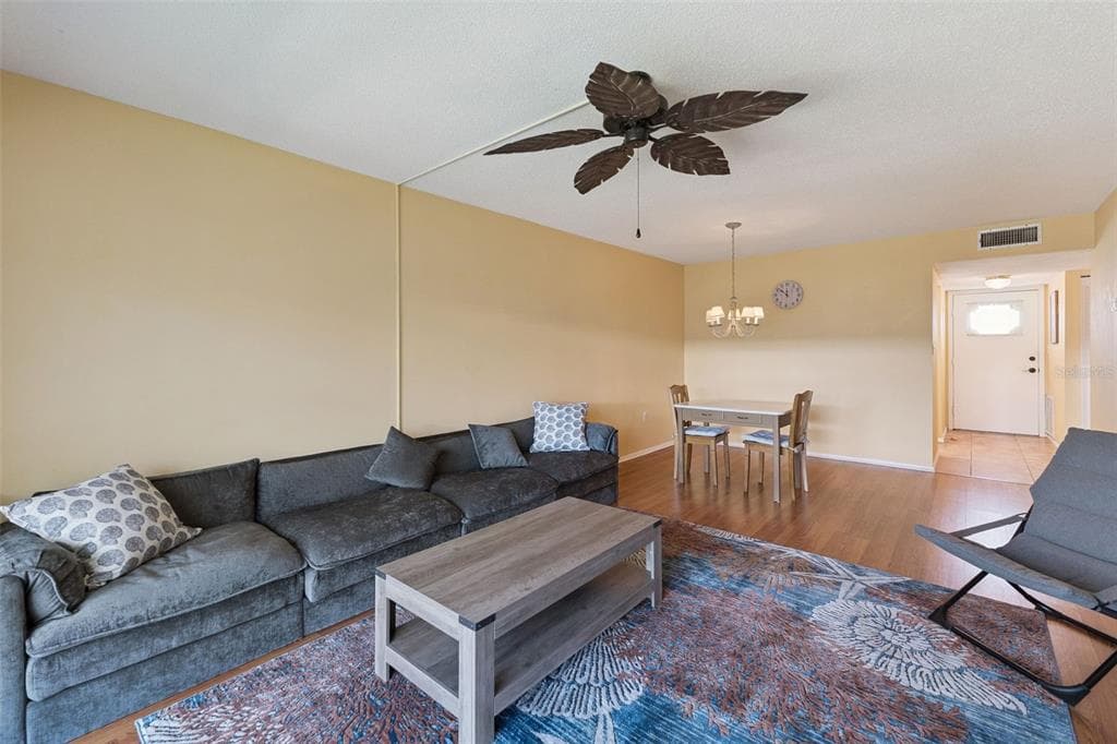 315 N CAUSEWAY B302 photo 15