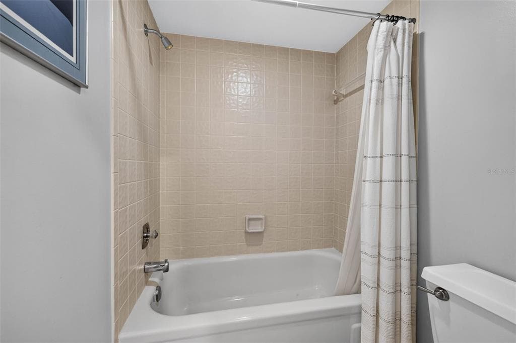 2490 HERON TERRACE #F203 photo 19