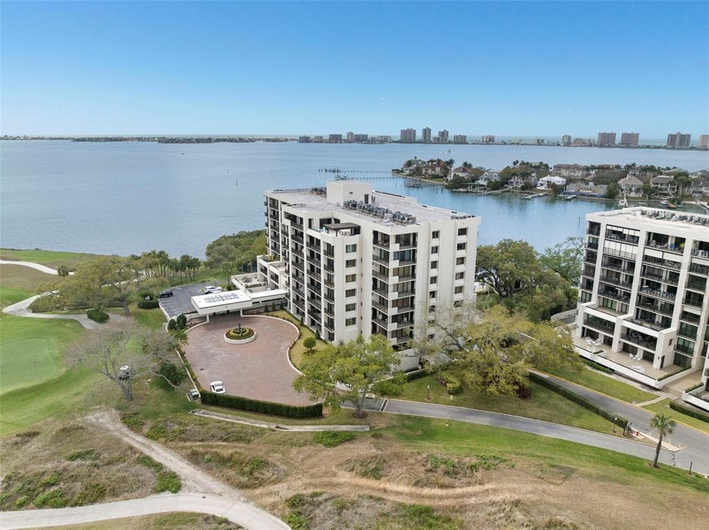 4 BELLEVIEW BOULEVARD 205 photo 1