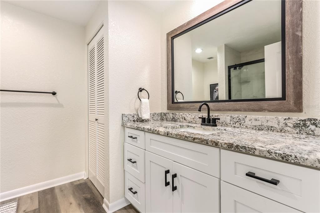 4 BELLEVIEW BOULEVARD 205 photo 20