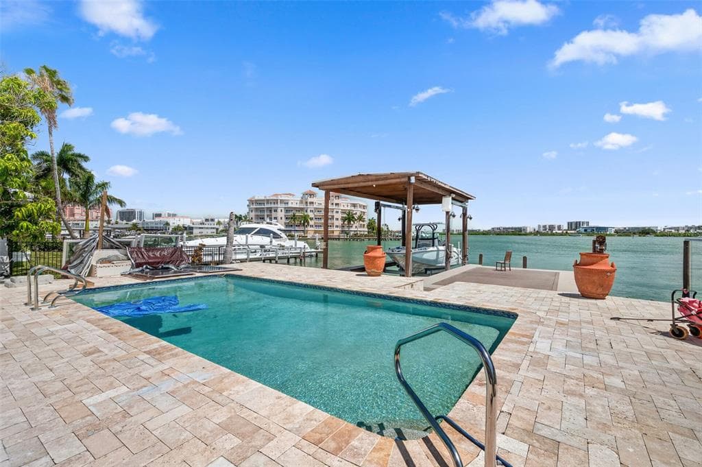 246 BAYSIDE DRIVE photo 6