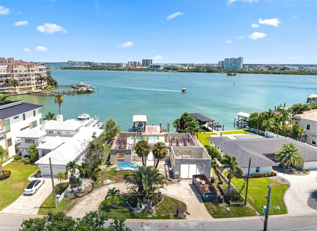 246 BAYSIDE DRIVE photo 1
