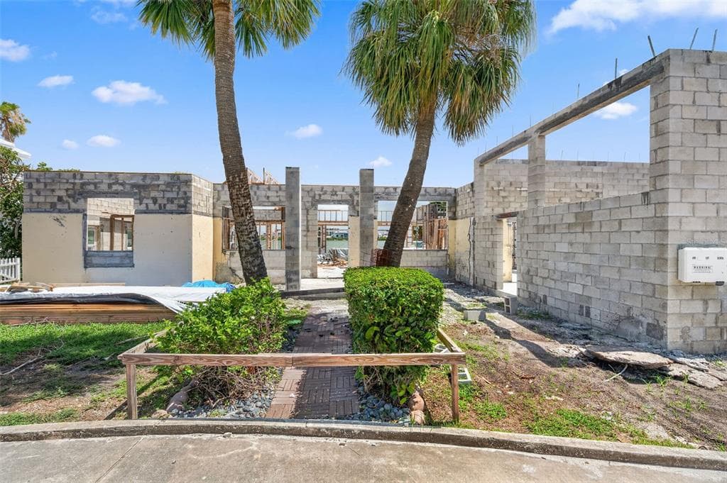 246 BAYSIDE DRIVE photo 4