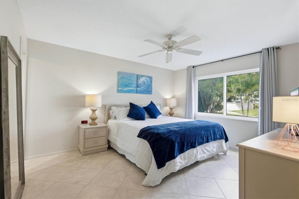 220 SANTA MARIA STREET 139 photo 23