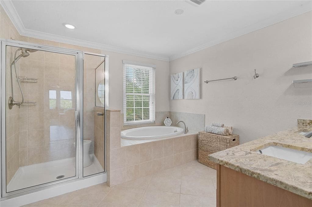 20275 GRANLAGO DRIVE photo 24