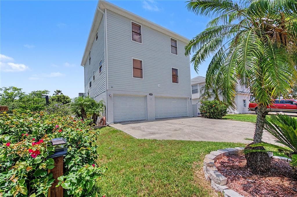 13337 SUSAN DRIVE photo 5