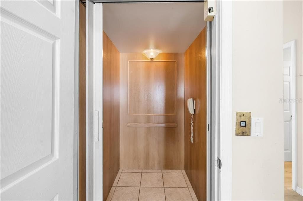 4295 NEWPORT DRIVE photo 4