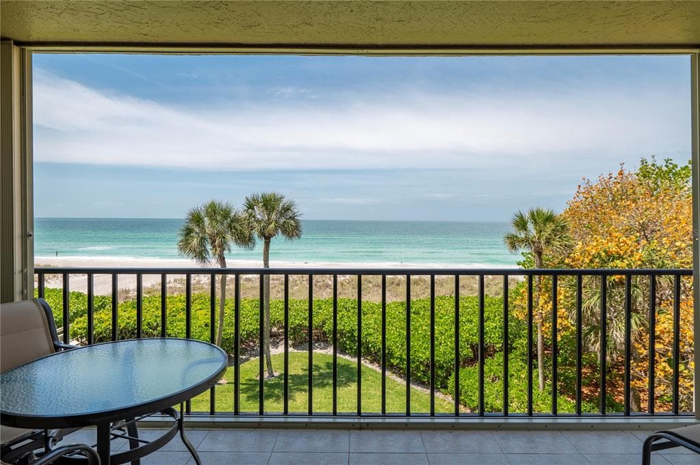 2675 GULF OF MEXICO DRIVE 204 photo 9