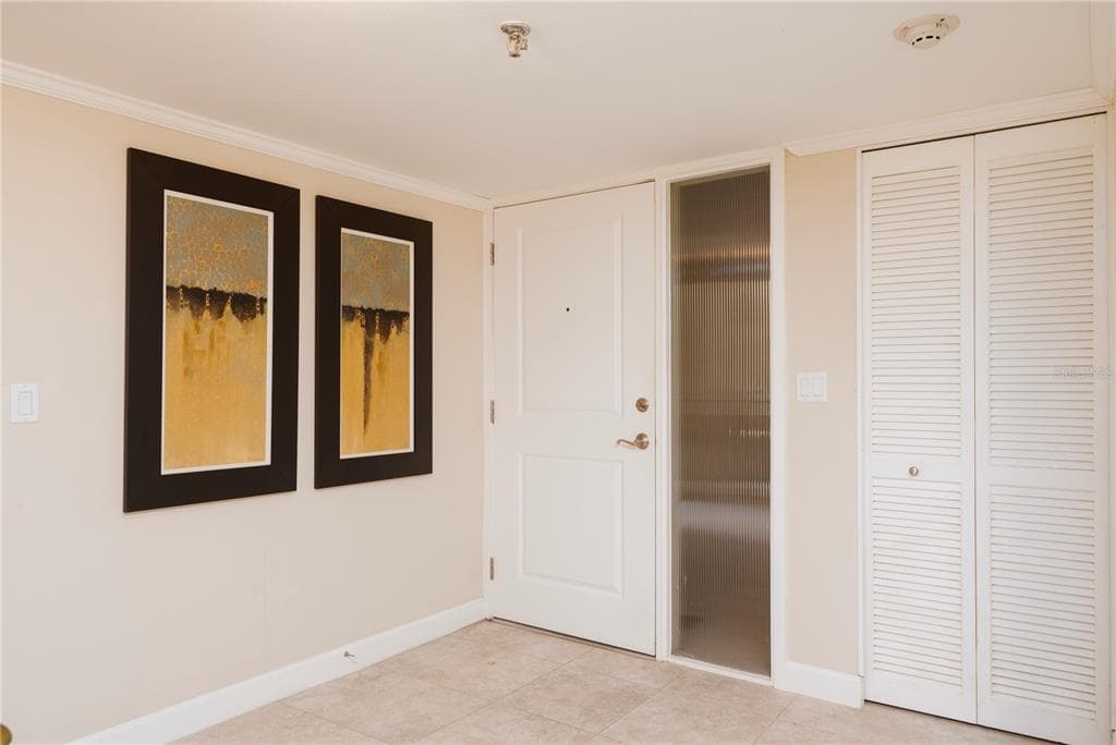 2675 GULF OF MEXICO DRIVE 204 photo 8