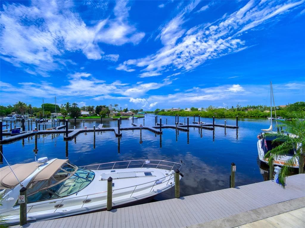 7150 N TAMIAMI TRAIL N409 photo 6