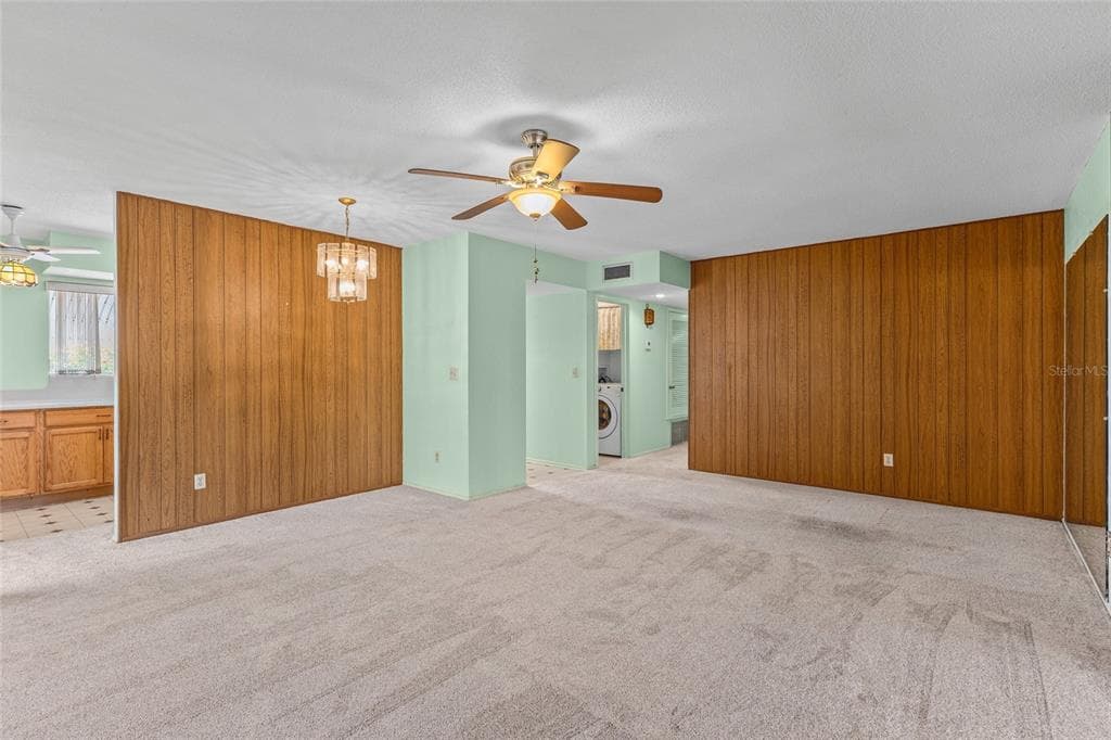 5702 ESPANOLA AVENUE photo 10