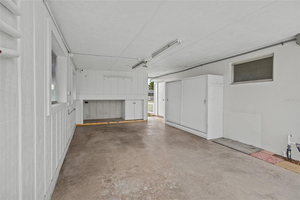 5702 ESPANOLA AVENUE photo 25