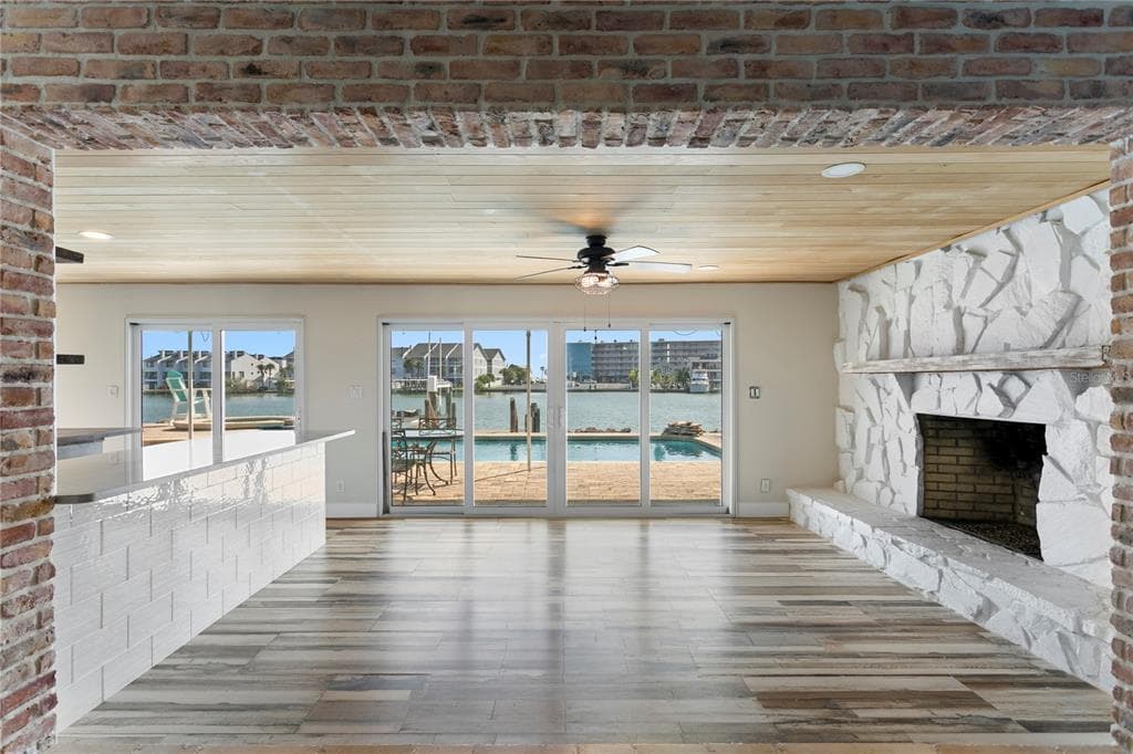10038 S YACHT CLUB DRIVE photo 6