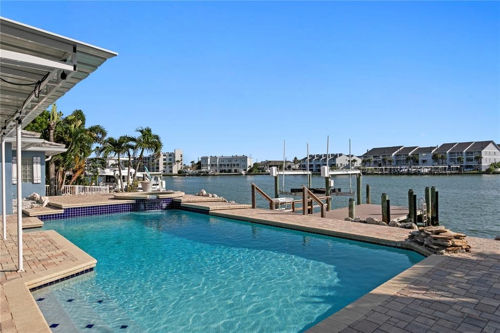 10038 S YACHT CLUB DRIVE photo 22