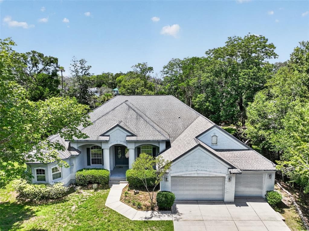 720 NORTHWEST SNUG HARBOR ROAD photo 2