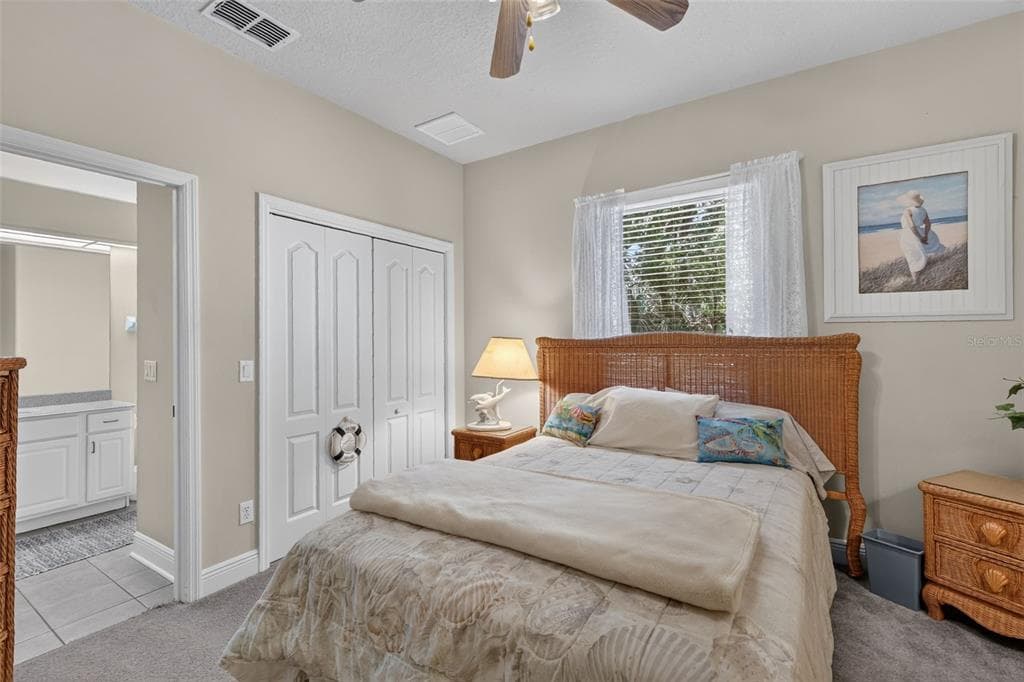 720 NORTHWEST SNUG HARBOR ROAD photo 15