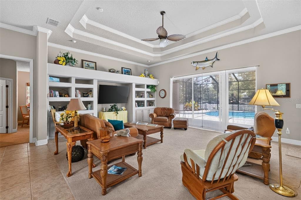 720 NORTHWEST SNUG HARBOR ROAD photo 4