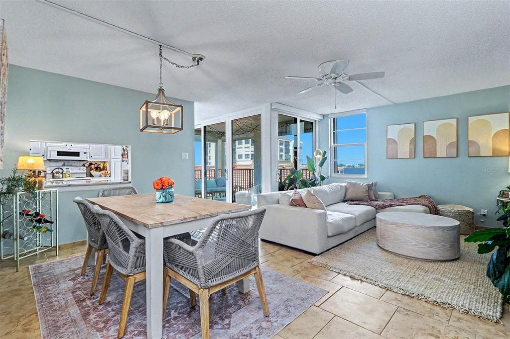 6145 SUN BOULEVARD 306 photo 5