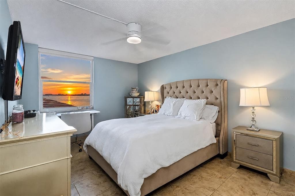 6145 SUN BOULEVARD 306 photo 18