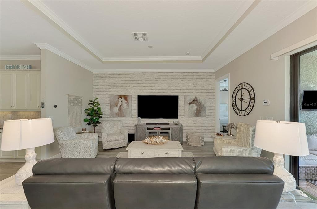 24268 GALLBERRY DRIVE photo 22