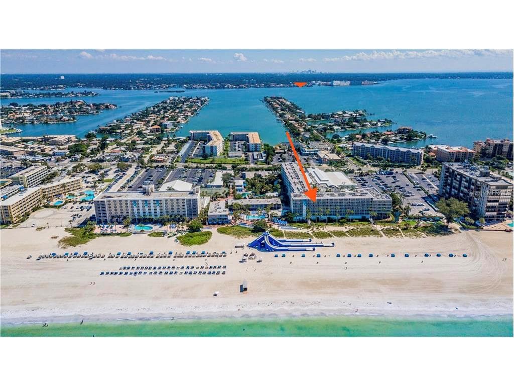5500 GULF BOULEVARD 7221 photo 2