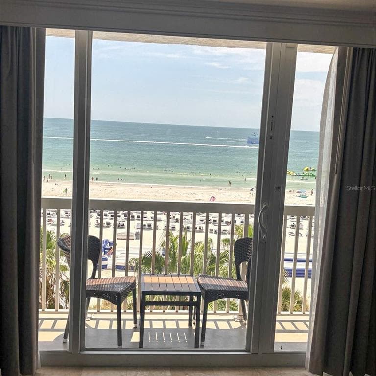 5500 GULF BOULEVARD 7221 photo 4