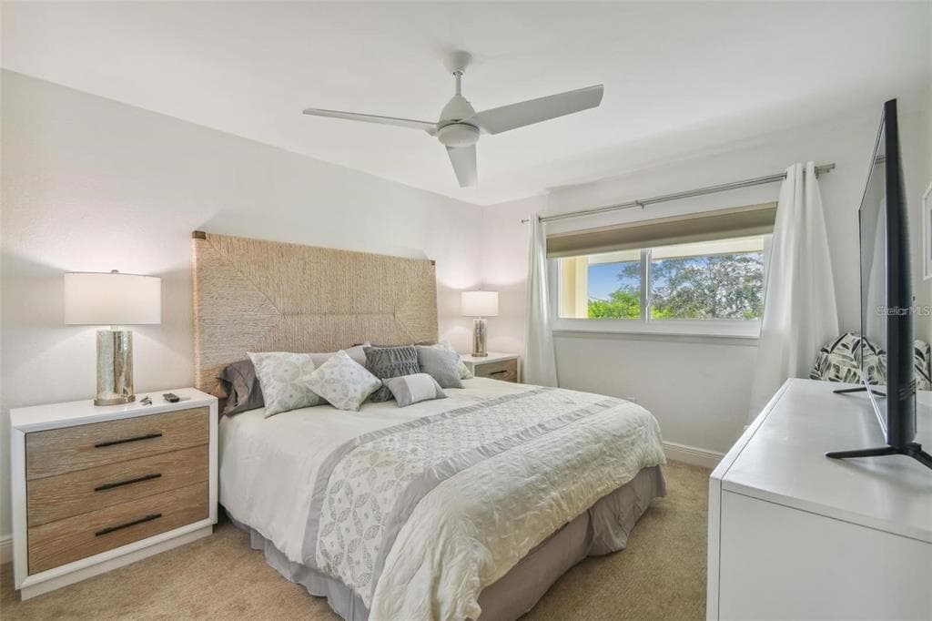 1125 PINELLAS BAYWAY S 302 photo 22