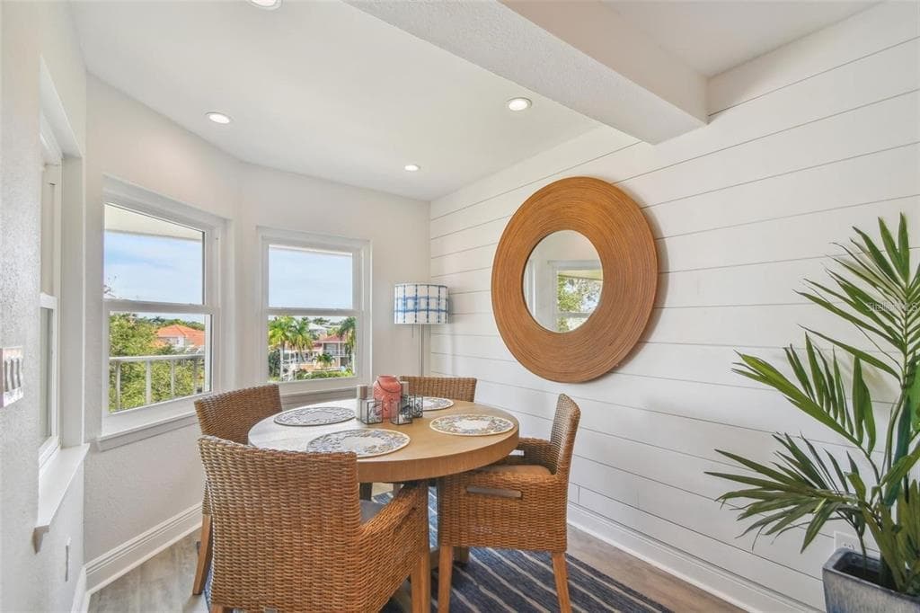 1125 PINELLAS BAYWAY S 302 photo 21