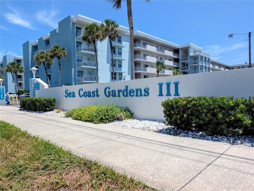 4153 S ATLANTIC AVENUE 4160 photo 1