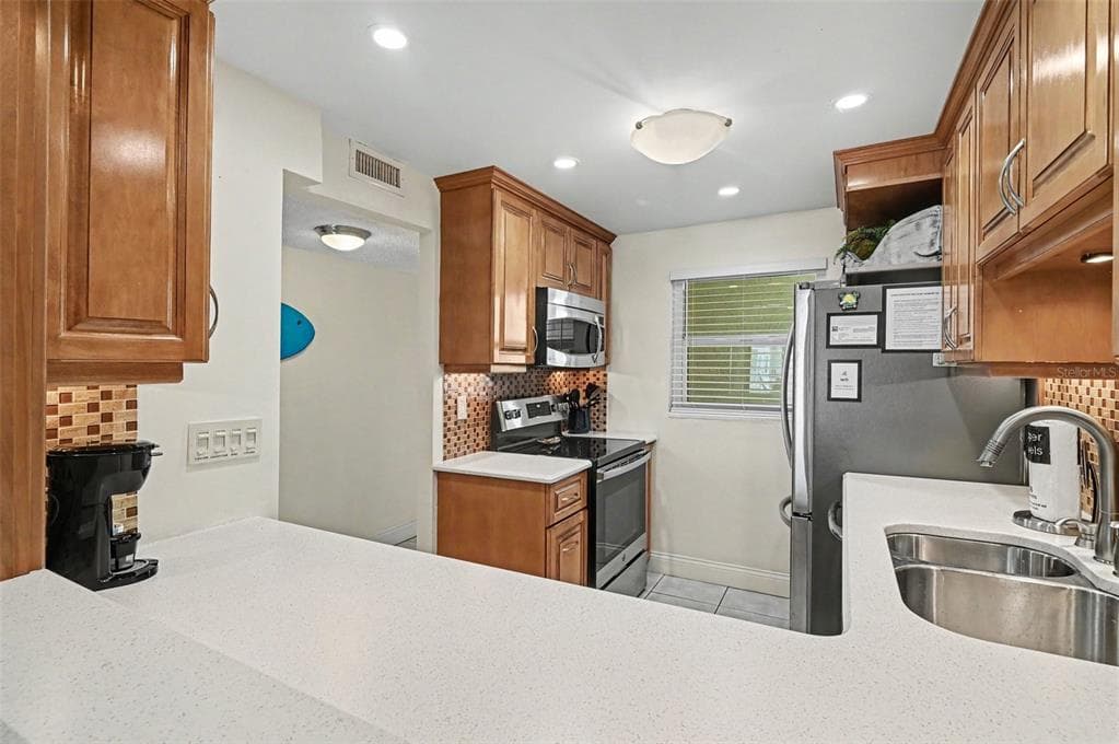 4153 S ATLANTIC AVENUE 4160 photo 9