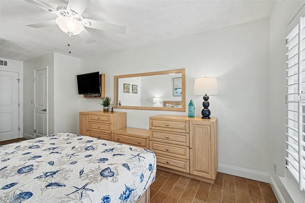 4153 S ATLANTIC AVENUE 4160 photo 14