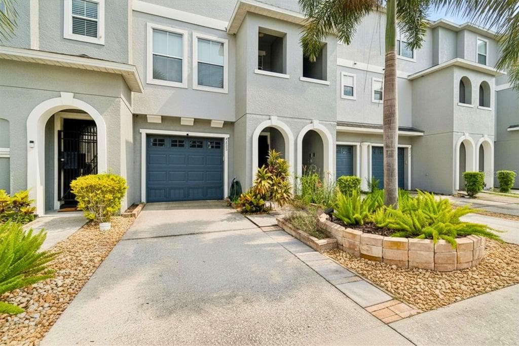 4853 TUSCAN LOON DRIVE photo 2