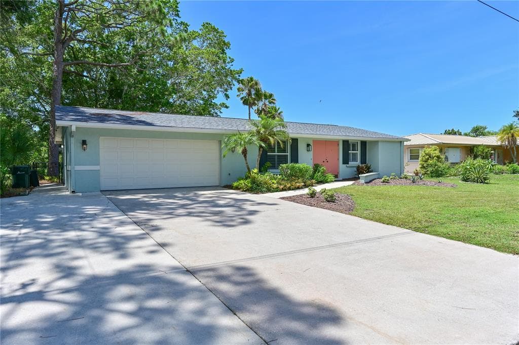 3472 QUEENS STREET photo 7