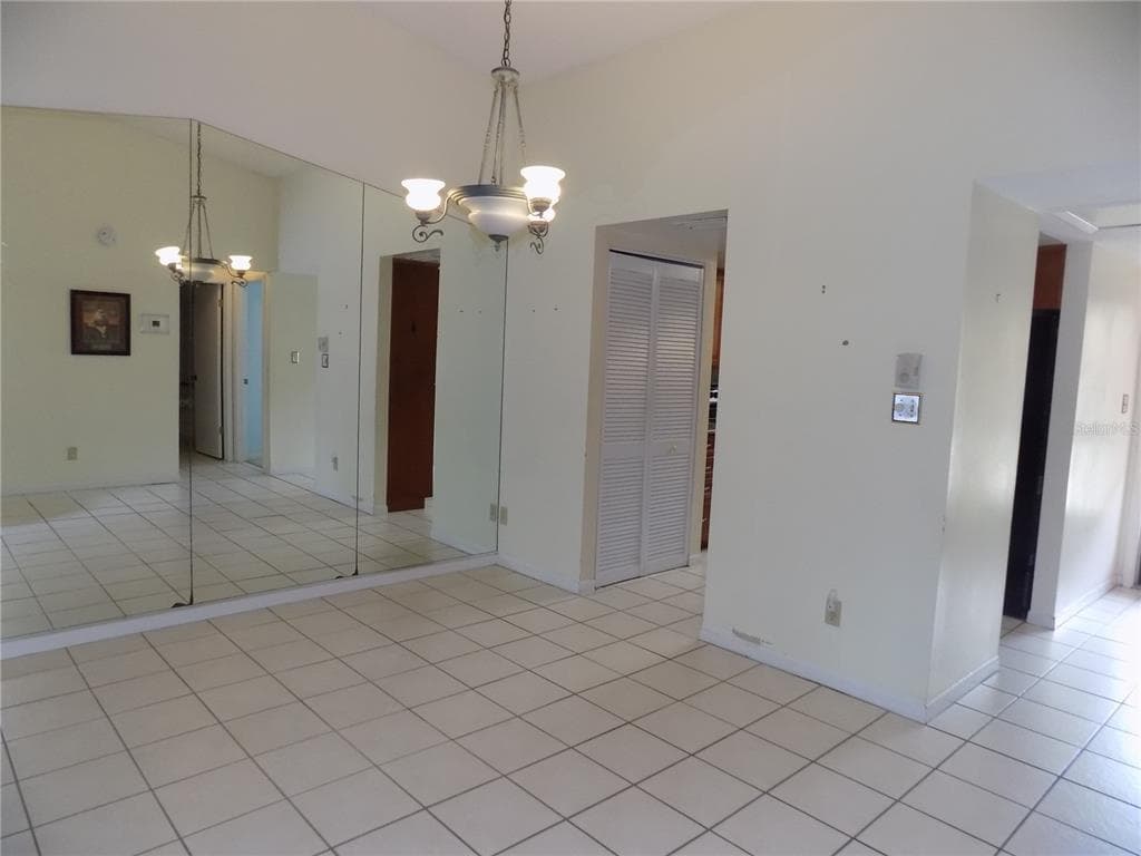 9663 86TH AVENUE 9663 photo 4