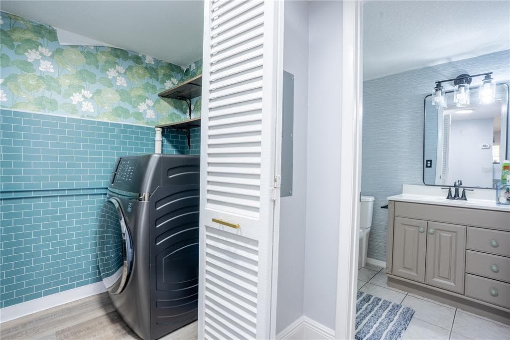 1005 S BAYSHORE BOULEVARD 102 photo 11
