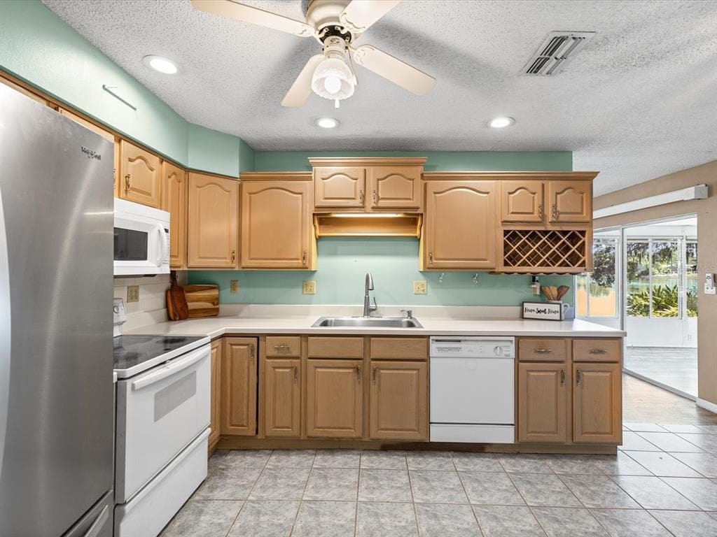 4135 COTTON TAIL DRIVE photo 15