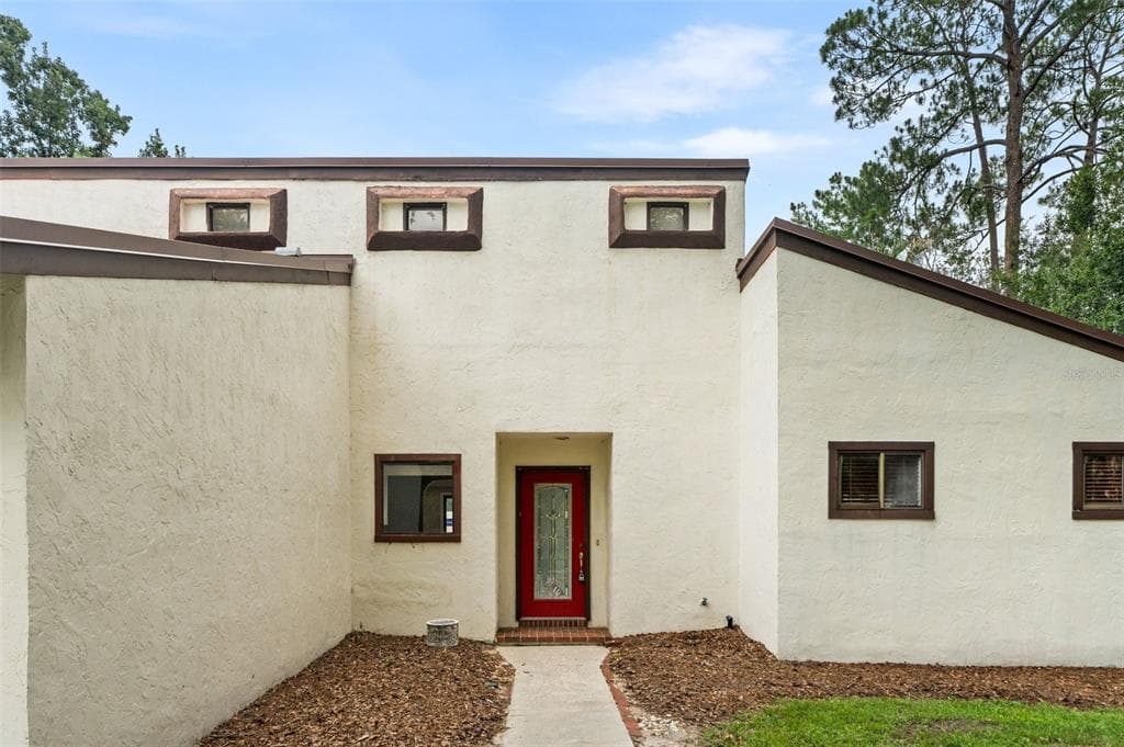 1636 NW 51ST TERRACE photo 4