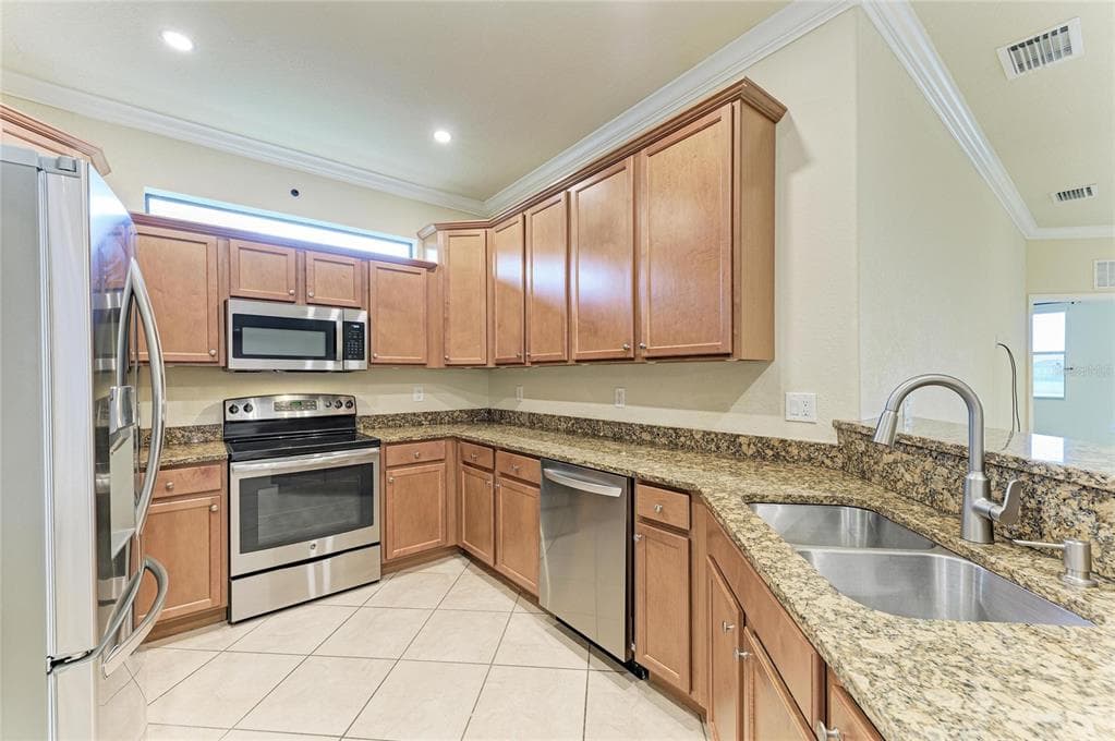 6623 CANDLESTICK DRIVE photo 17