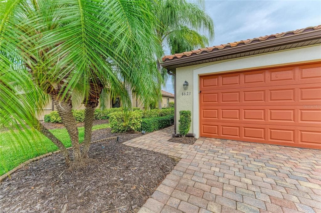 6623 CANDLESTICK DRIVE photo 8