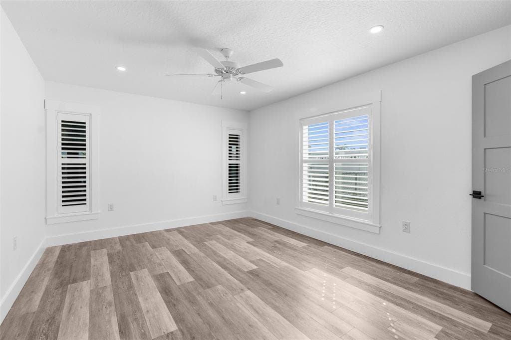 4390 6TH ISLE DRIVE photo 16