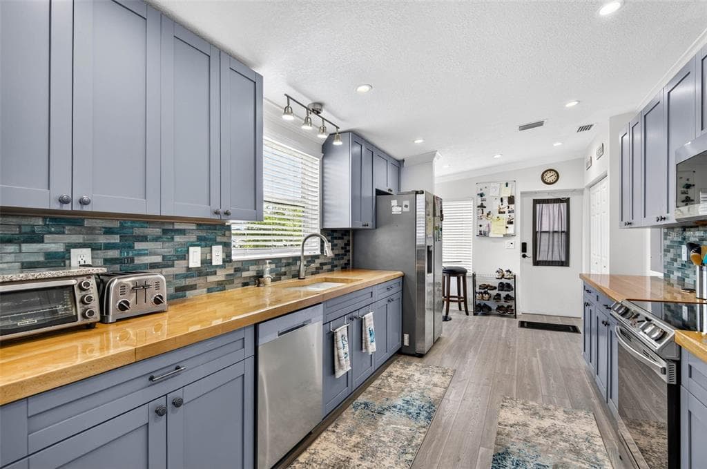 6806 SEA RANCH DRIVE photo 6