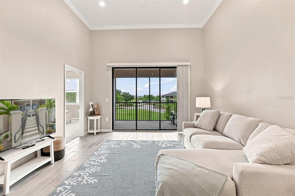23819 COLLINA WAY 203 photo 6