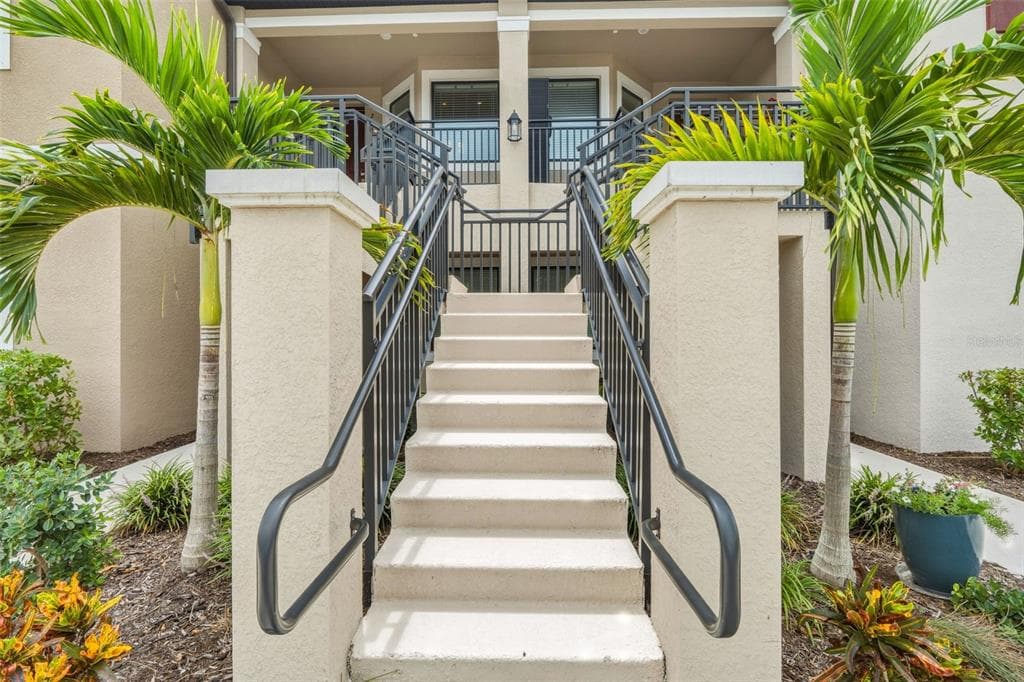23819 COLLINA WAY 203 photo 13