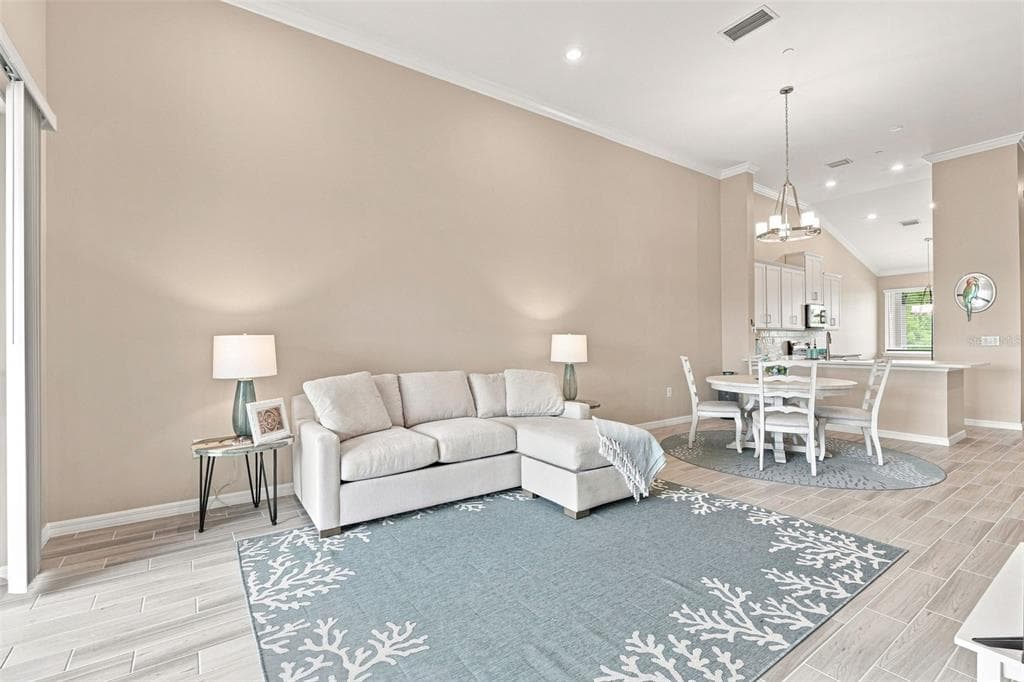 23819 COLLINA WAY 203 photo 5
