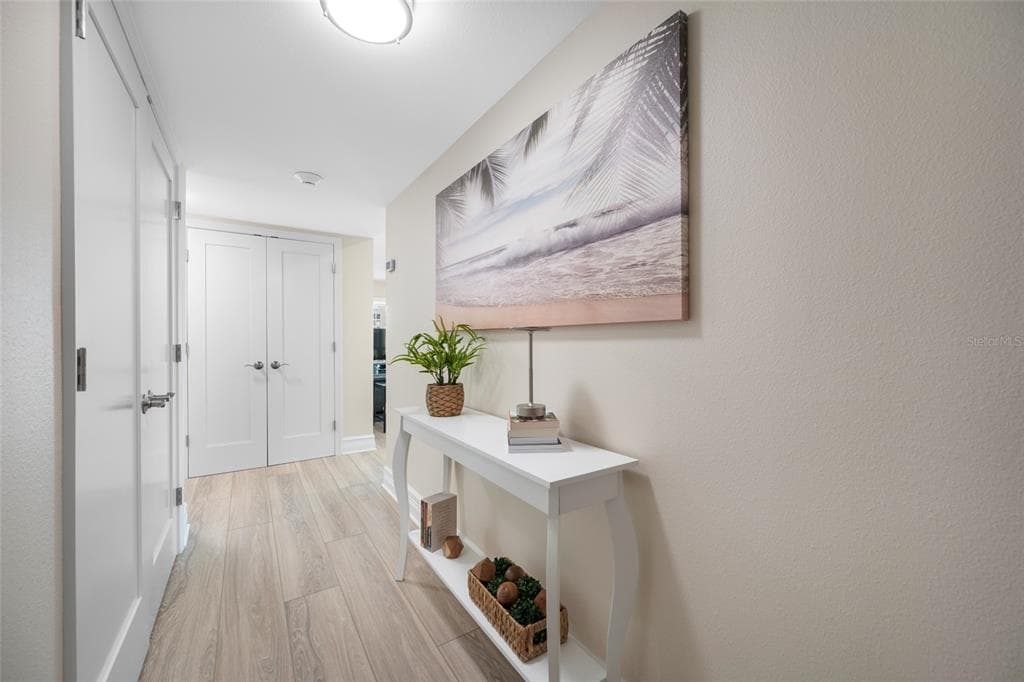 1621 GULF BOULEVARD 501 photo 11