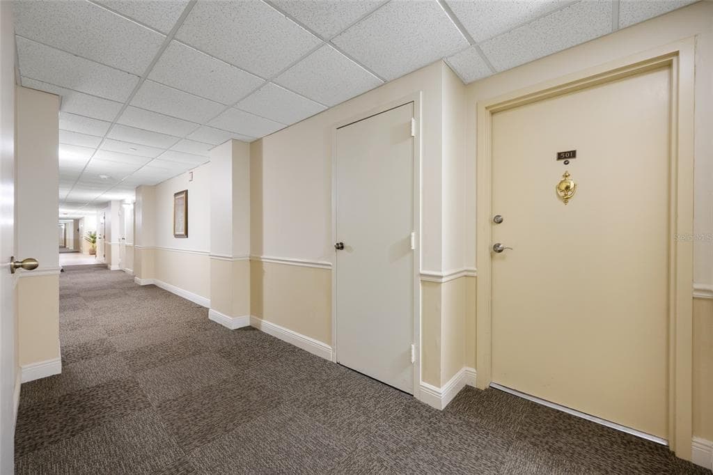 1621 GULF BOULEVARD 501 photo 4