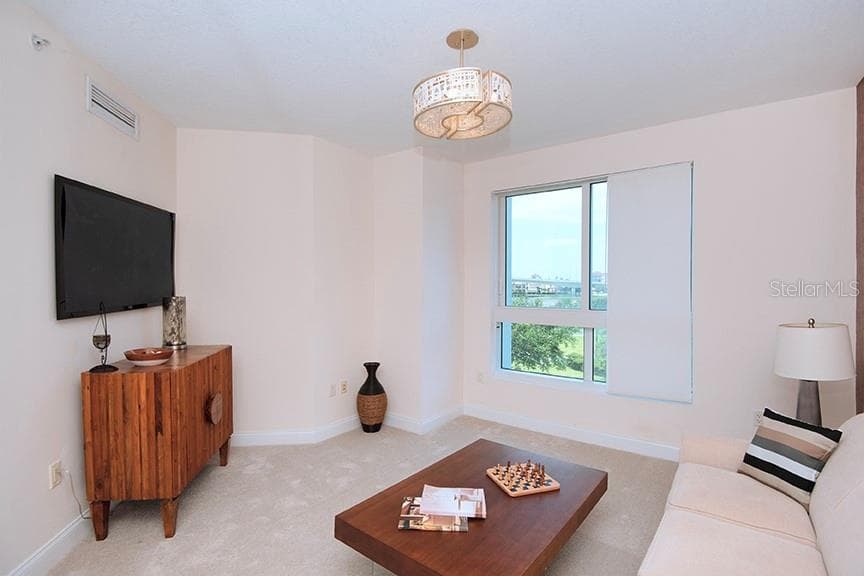 231 RIVERSIDE DRIVE 301-1 photo 17