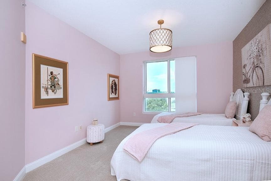 231 RIVERSIDE DRIVE 301-1 photo 20