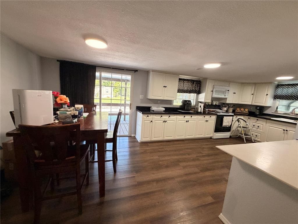 56350 ACORN ROAD photo 7