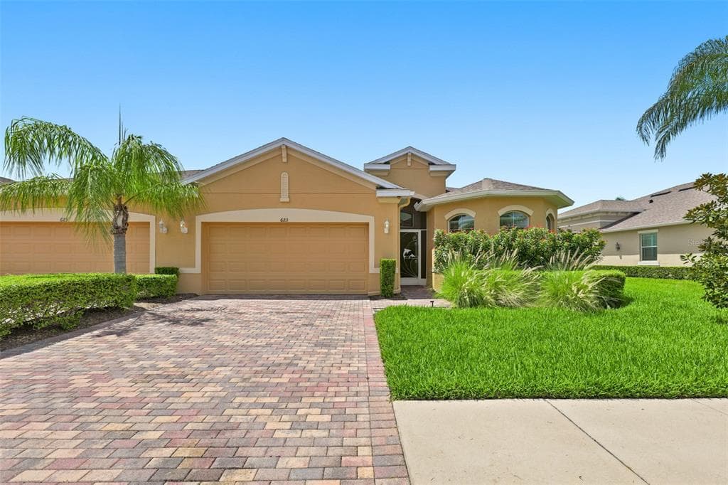 623 CHIPPER DRIVE photo 2